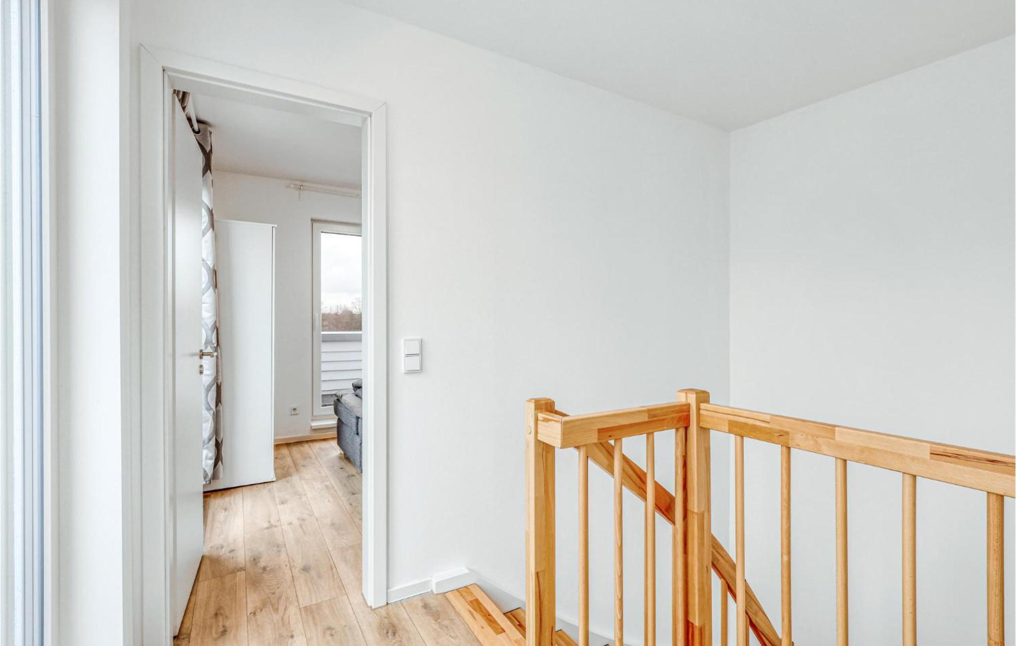 Nice Home In Tossens With Kitchen Extérieur photo