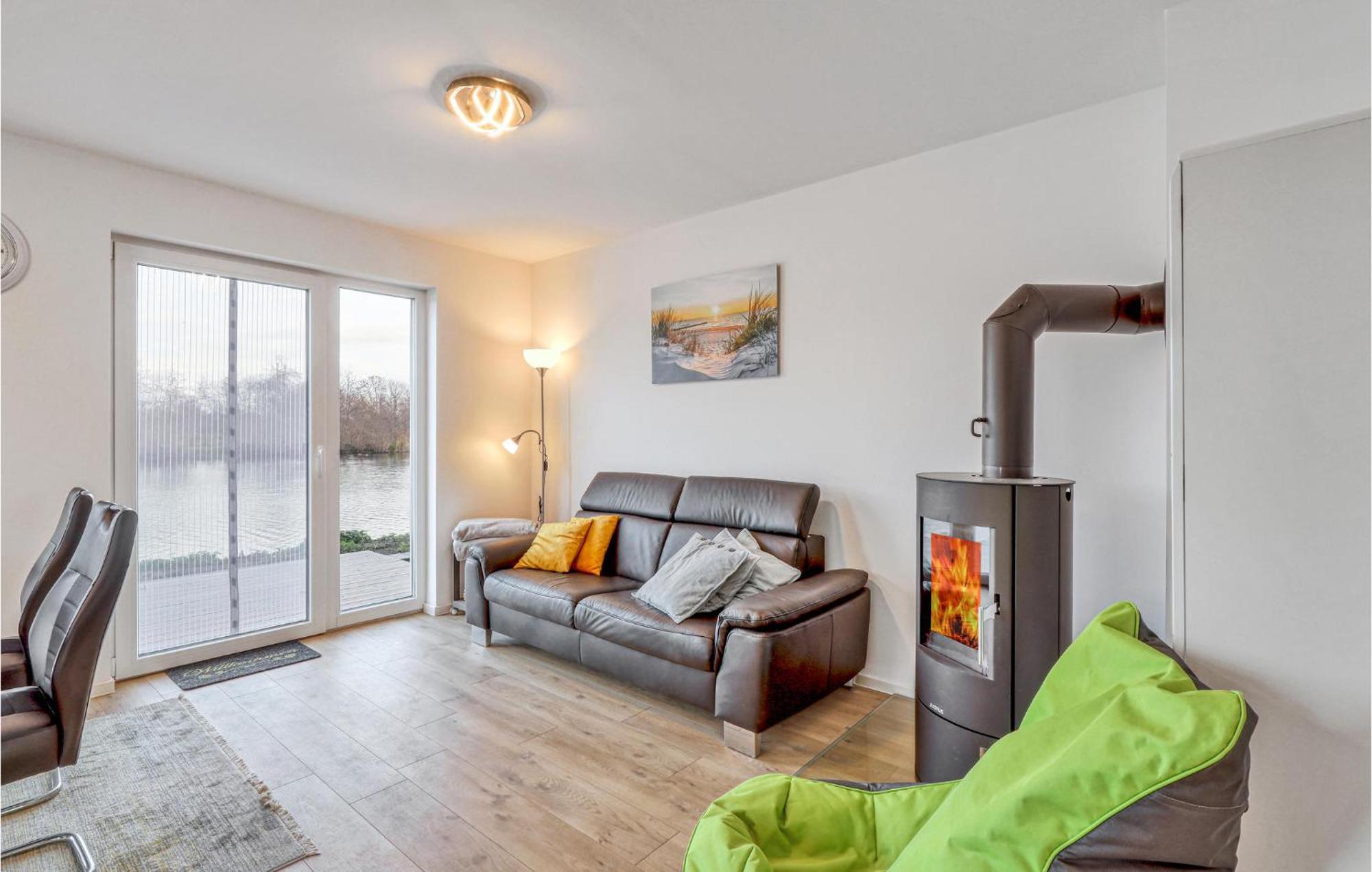 Nice Home In Tossens With Kitchen Extérieur photo
