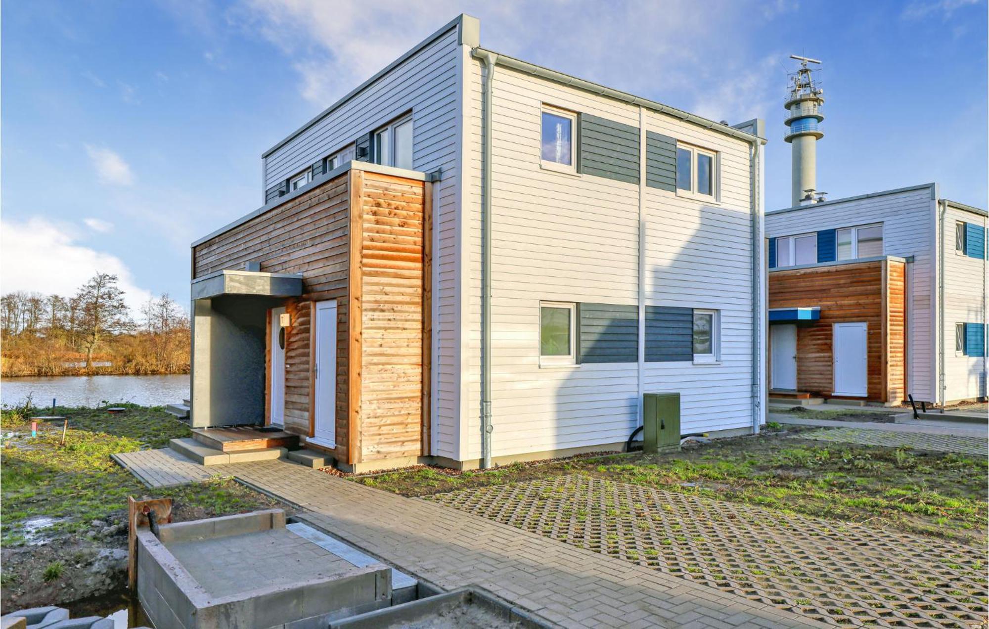 Nice Home In Tossens With Kitchen Extérieur photo